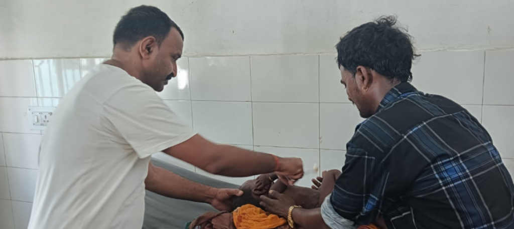 MP News: Father and Son Injured in Pressure Bomb Explosion Set for Wild Boar Hunting